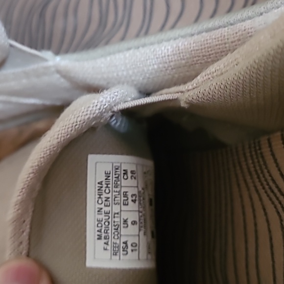 Reef Shoes - Picture 3 of 5